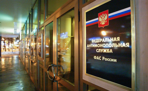 ФАС начала внеплановые проверки участников топливного рынка