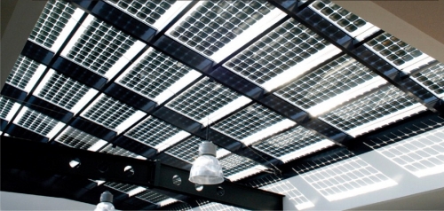 Solis инвестировала в питание первой углеродно-нейтральной АЗС фирмы Sinopec со встроенными в здание солнечными батареями