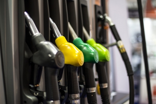 В рейтинге дешевизны бензина в Европе Россия заняла второе место