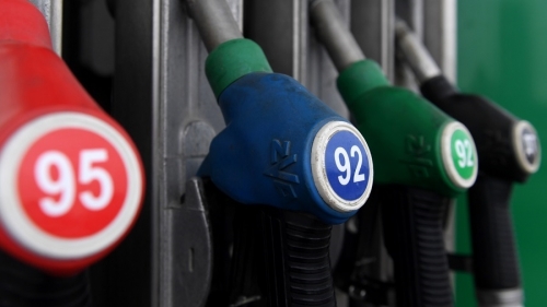 Объёмы продаж топлива на бирже растут, а это значит, что цены на бензин могут снизиться уже осенью