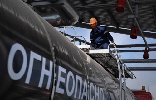 В России вступил в силу временный запрет на импорт дешёвых нефтепродуктов 