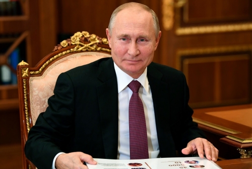Президент РФ подписал закон о корректировке механизма топливного демпфера
