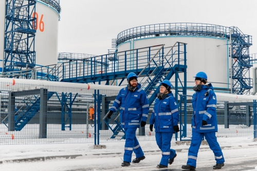 Газпром нефть запустила современный топливный терминал в Сибири Газпром нефть запустила современный топливный терминал в Сибири